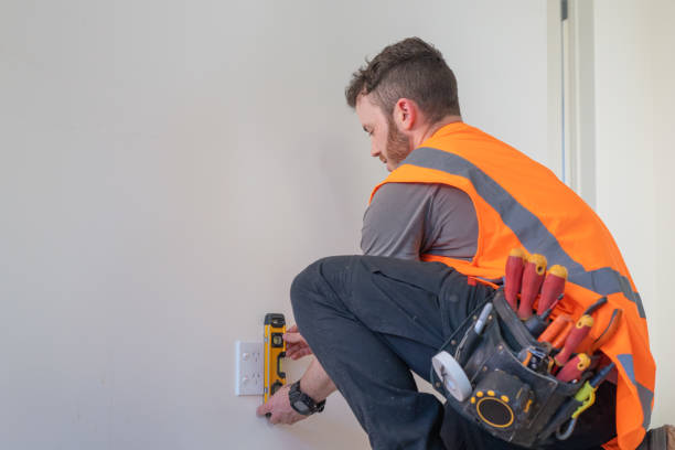Best Circuit Breaker Repair  in Castlewood, VA
